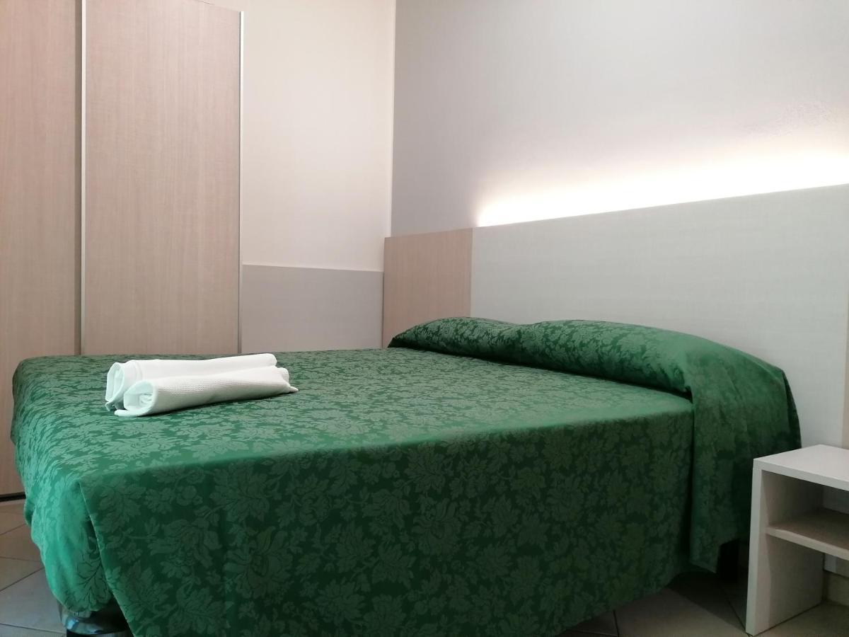 Hotel Andrea'S Ρίμινι Εξωτερικό φωτογραφία