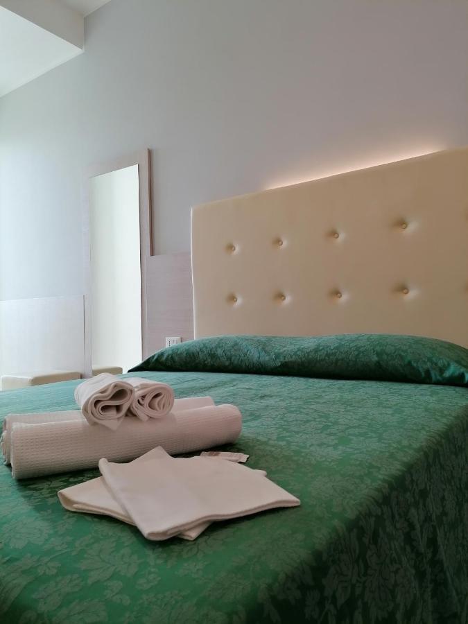 Hotel Andrea'S Ρίμινι Εξωτερικό φωτογραφία